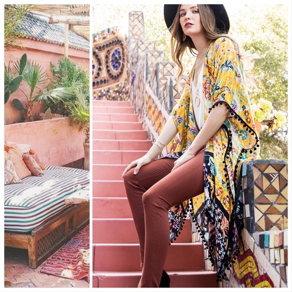 Isla Girly Bohemian Kimono - Picture 2 of 8